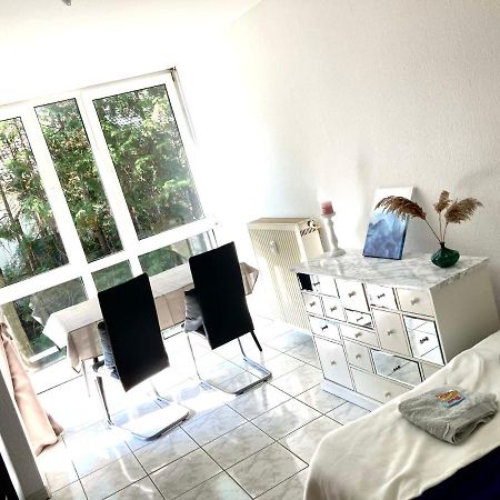 Homeoffice Business Nature View Mit Parkplatz Zentral, Hauptbahnhof Und Kuche Wiesbaden Luaran gambar
