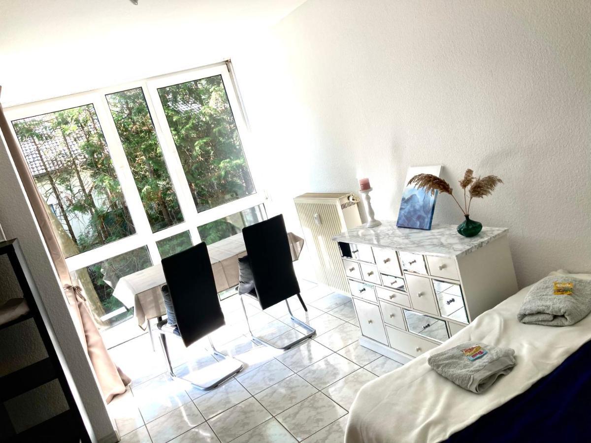 Homeoffice Business Nature View Mit Parkplatz Zentral, Hauptbahnhof Und Kuche Wiesbaden Luaran gambar
